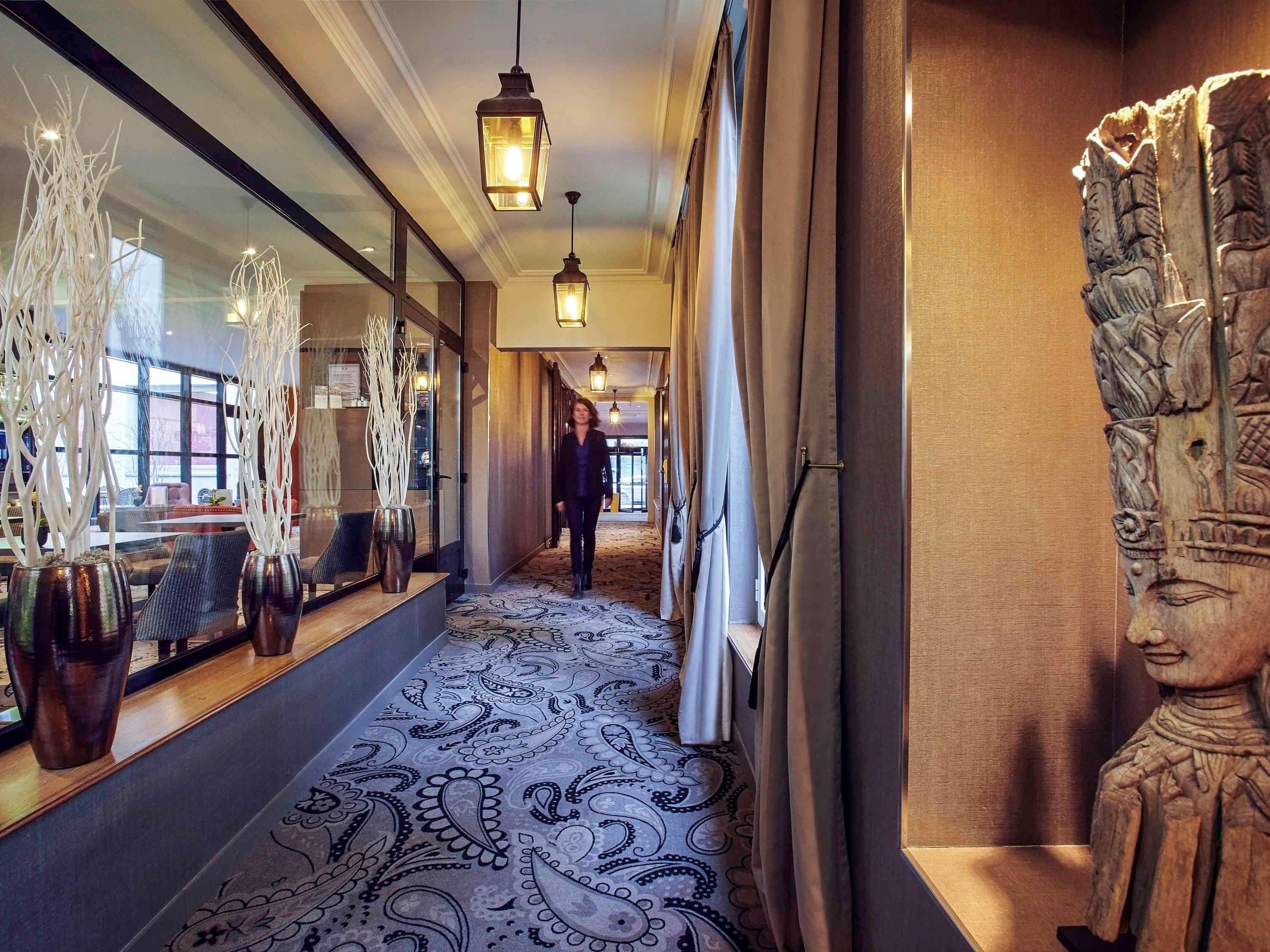 Mercure Tour Eiffel Grenelle Paris Exteriör bild