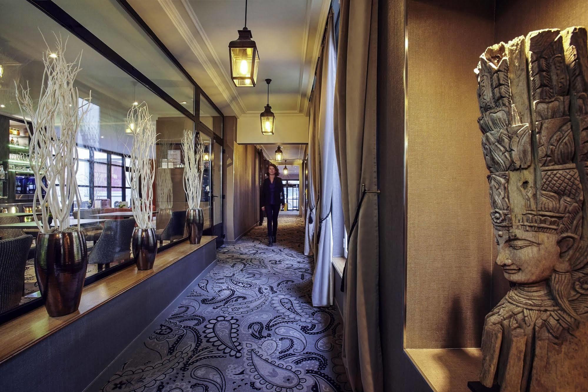 Mercure Tour Eiffel Grenelle Paris Exteriör bild