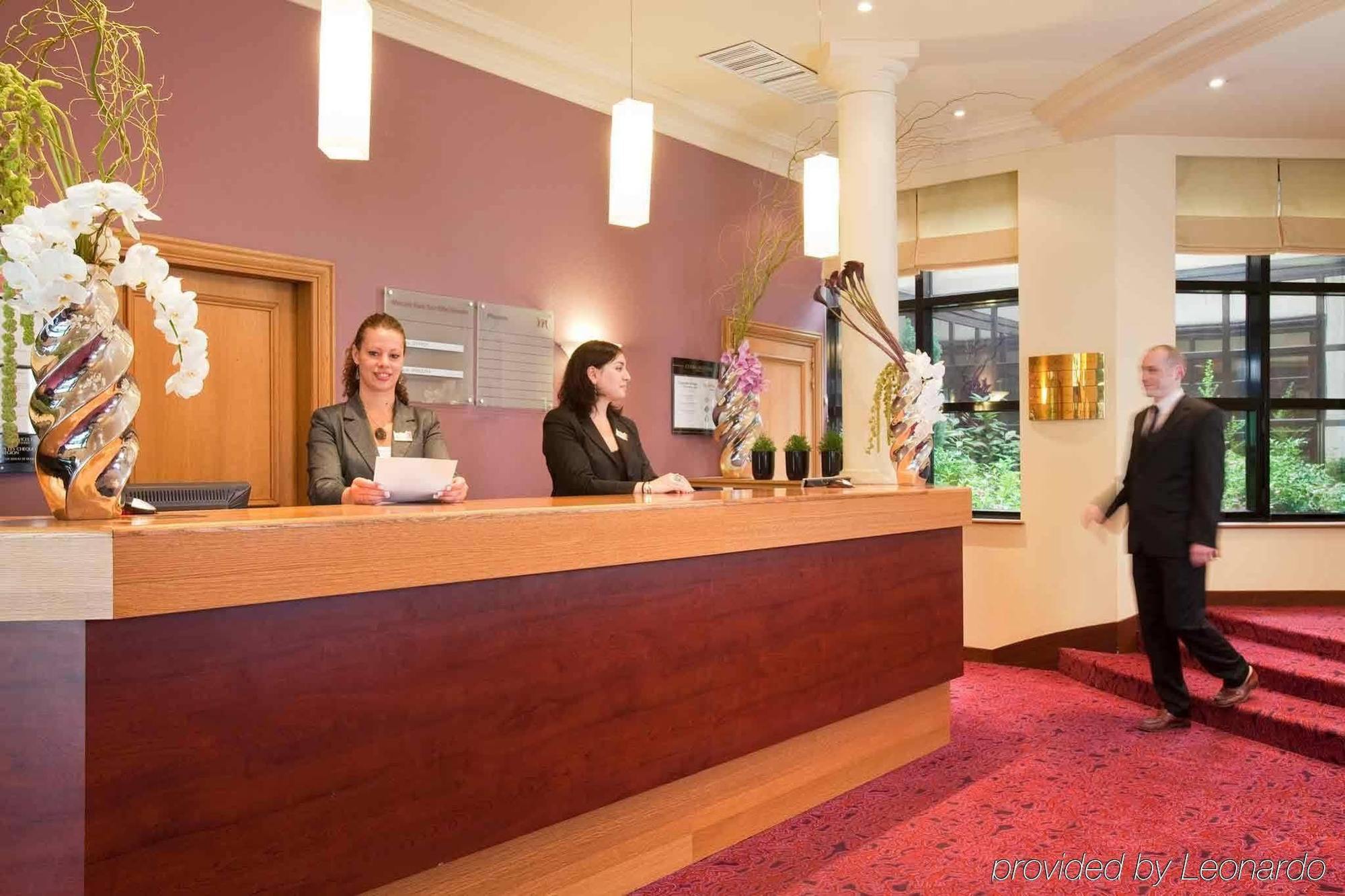 Mercure Tour Eiffel Grenelle Paris Exteriör bild